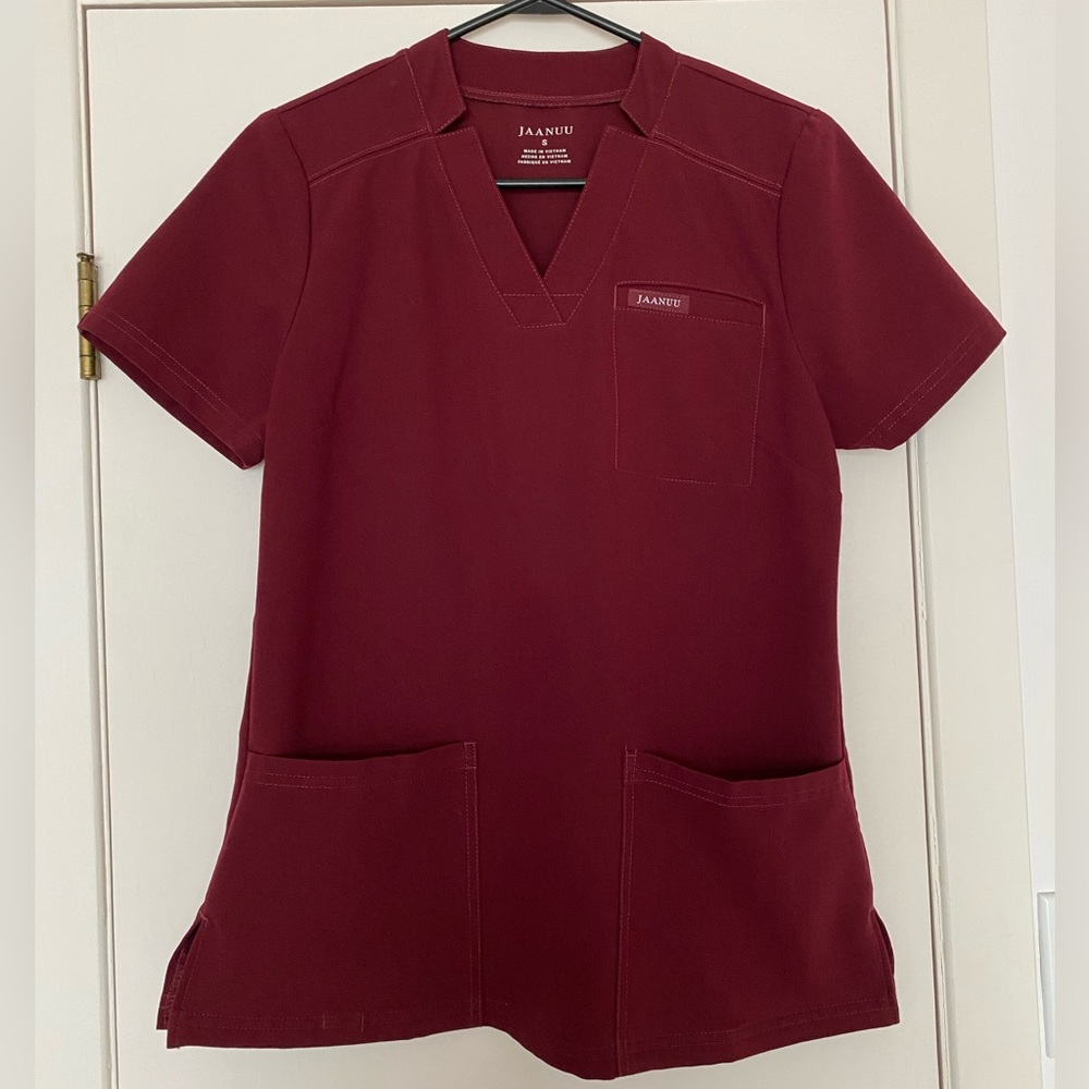 Jaanuu scrubs